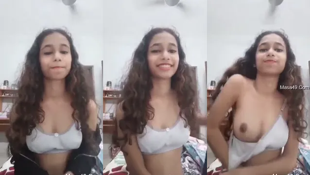 Desi Girl Flashes Boobs - Viral 18+ Tease Revealed!