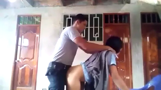 Ostre ruchanie dziewczyny z college'u w mundurze - Gorący seks w mundurku z college'u! Masti Raja