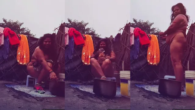 Desi Bhabhi Outdoor Bathing Video - দেশি ভাবীর আউটডোর বাথিং হট সিন