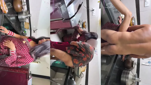 Desi Bhabhi Kitchen Fuck - Video di sesso hardcore Bhabhi bollente