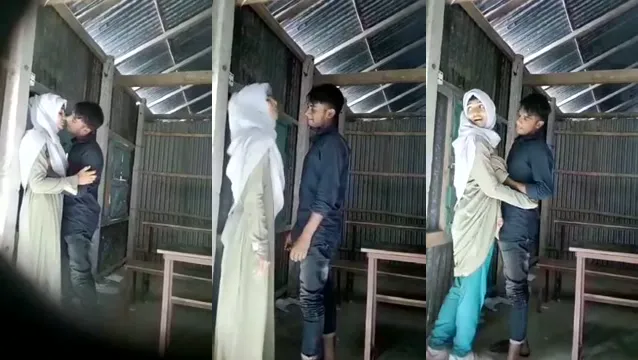 Hijabi Girl Viral Kiss MMS Perdita - Hijabi Girl Hot Kiss Desi BF 🔥