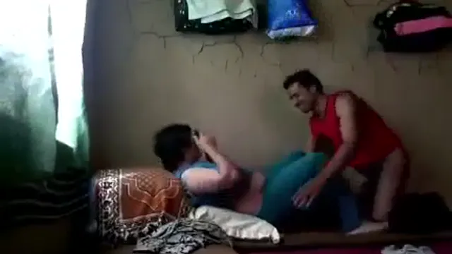 Horny Mature Bhabhi Riding Dick - Intense Desi Masti Leaked