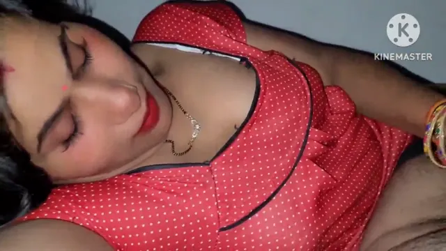 Watch Indian Bhabhi Deepa Intense Chudai With Prashant - Sexy Eyes Hookup full viral video leaked