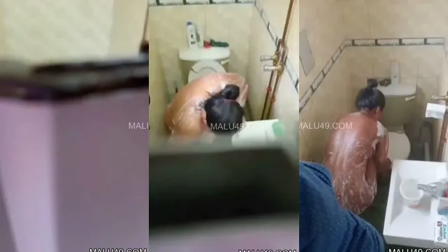ấn độ, mẹ con gái tắm bị rò rỉ - bí mật desi chụp video
