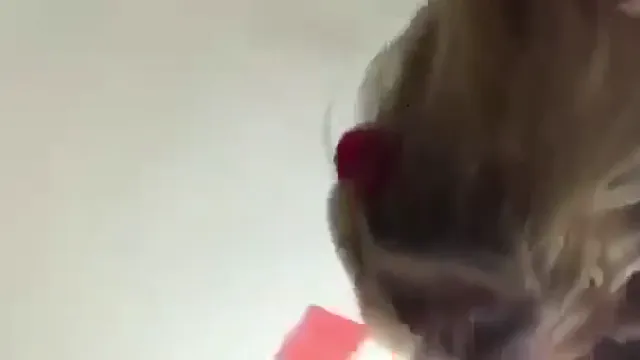Bengali Gadis Pertama Kali Blowjob - Deep Throat Desi Video Amatir