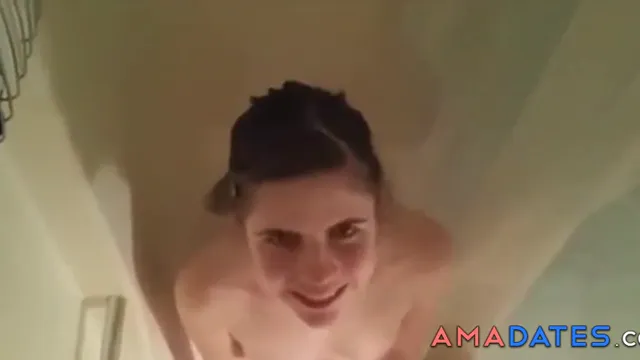 Fetish Mandi Emas - Kompilasi Kegembiraan Kencing