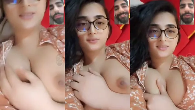 Roztomilá Paki Girl Hot Boobs Show - Podívejte se na Paki Baby's Sexy Boobs 🔥