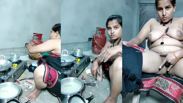 Desi Bhabhi masturbeert op camshow - Heet live lek