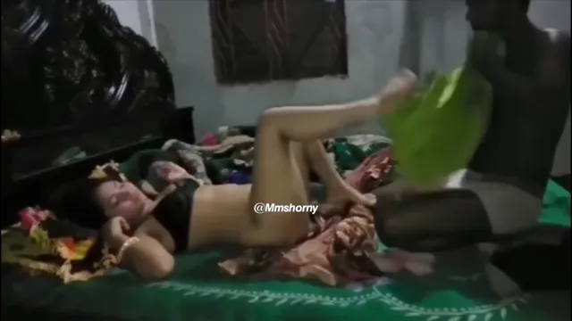 Desi Wife Cheating With Neighbour - Hot Indian Sex Scandal