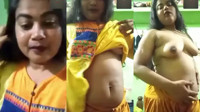 Horny Tamil Cheater MILF Nude VC Viral MMS - Leaked Affair Scandal