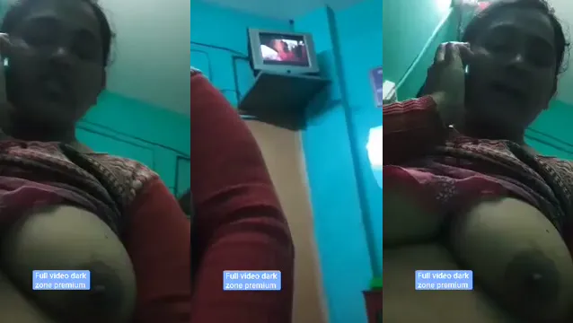 Gadis Desi Lucu Menunjukkan Payudara - Godaan MMS Panas