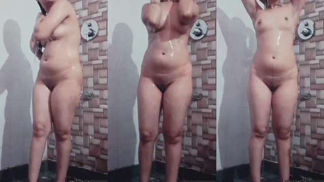 Watch Badevideo von Latika Bhabhi – Sehen Sie sich Latika Bhabhis sexy Bad an full viral video leaked