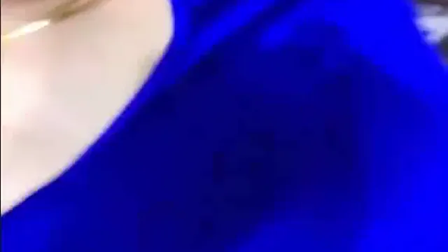 Dziewczyna z niebieskim stanikiem, hardkorowe ruchanie misjonarskie - jęczące porno w języku hindi