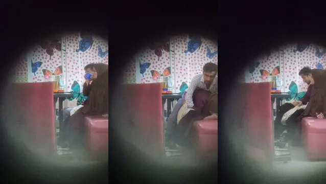 Hijab Lady Viral Restaurant Sex Caught By Voyeur - Desi Public Leaked Video