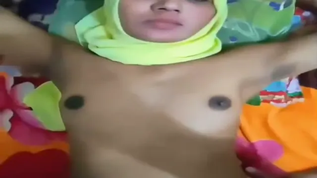 Hijabi Girlfriend Missionary Fuck - Hijabi Bhabhi Muslim Teen Hardcore Chudai
