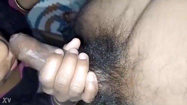 Young Desi Bhabhi Blowjob And Sex Ride MMS - Viral Leaked Video