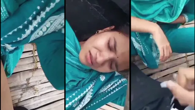 Desi Girl llora 'Chodo Mamma' - Extravagancia de sexo al aire libre
