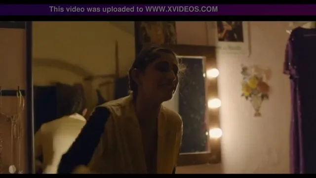 নওয়াজুদ্দিন সিদ্দিকী হট সেক্স সিন! Bollywood Movie Leak 🔥