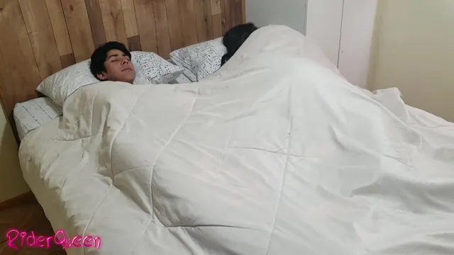 Viral Sex Of Mom And Cell - Video Sex đáng lo ngại