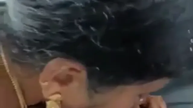 Chennai Dusky Aunty Car Blowjob - Secret Lover Steamy Leaked MMS