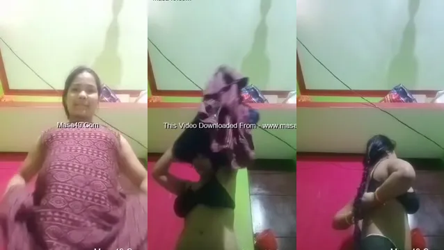 Desi Girl Big Boobs Show - Virale amateur Indiase tieten lekken