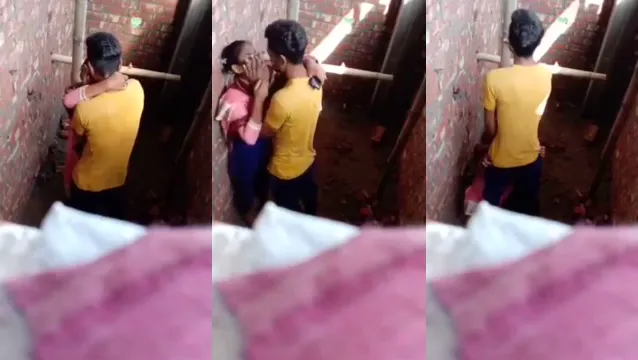 Desi Girl Blowjob And Boobs Sucked By Lover - Steamy Amateur Masti