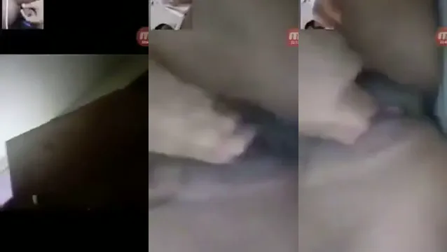 Cute Desi Girl Boobs Pussy Play - কিউট দেশি মালের বুক আর পুশি খেলা দেখুন