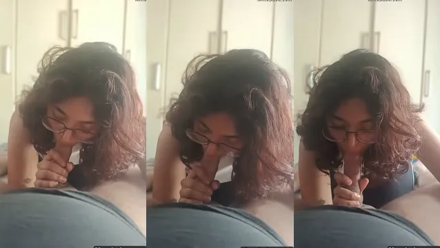 Desi Wife Blowjob Video - দেশি বউয়ের হট ডিক সাকিং