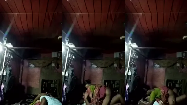 Desi Village Mami Hot Chudai - Saree Tante Wilde seks met minnaar