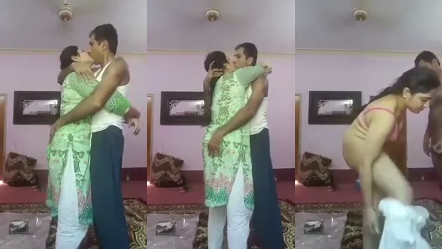 Indiase vrouw hard geneukt - rondborstige desi vrouw wordt 's nachts naakt en geneukt door man