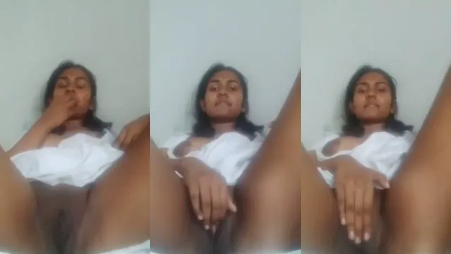 Tesão Desi Girl Dedilhado - Tesão Village Girl Self Play