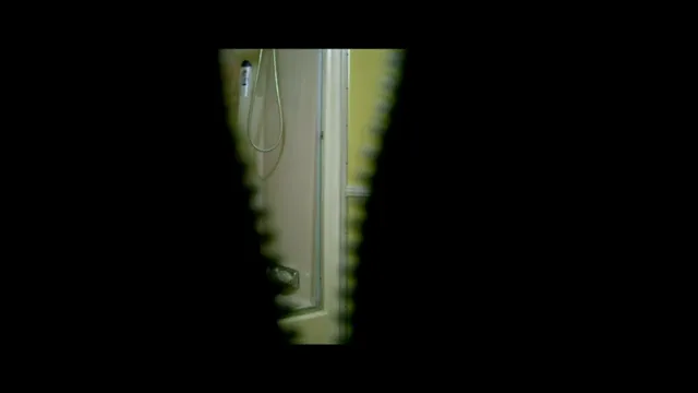 Reifes Mama-Badewannenvideo – geleakte Nacktheit einer 56-jährigen Mutter geht viral