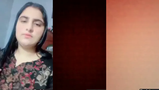Sexy Desi Girl Boobs Show - মেডিকেল গার্ল ভিডিও কলে বুবস দেখালো