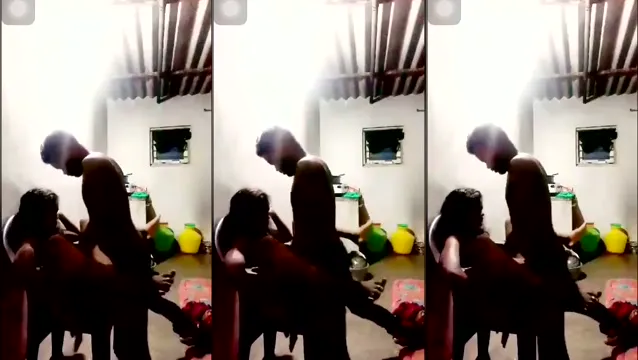 Indiase koppelstoel nachtneuk - echte desi vrouw staande seks