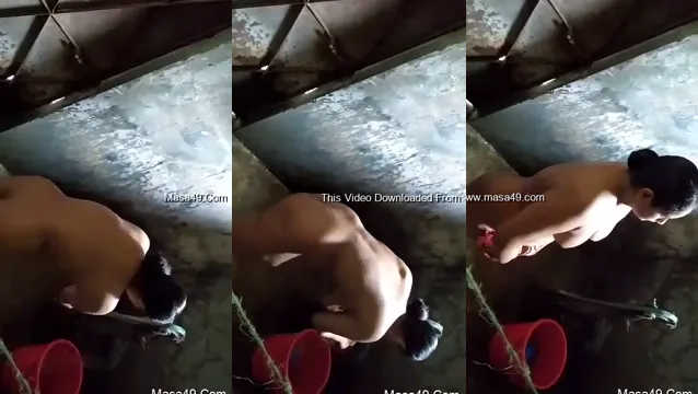 Desi Bhabhi badvideo - Titta på Desi Bhabhi badfångst