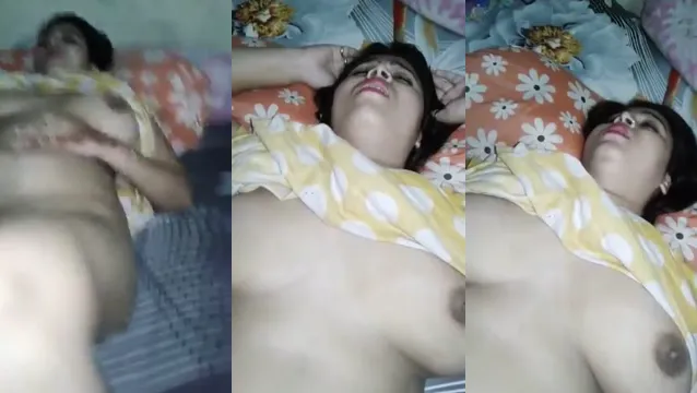 Big Boobs Bhabhi Fucks Devar - Morning Sex With Busty Indian Sister-In-Law