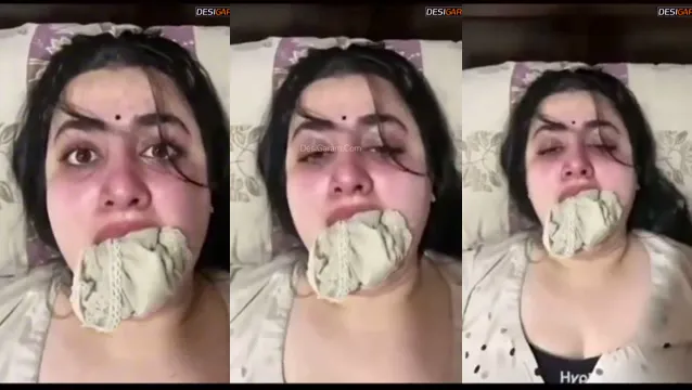 Crying Desi Babe Panties Stuffed Deep - Leaked IG Reel Part 2