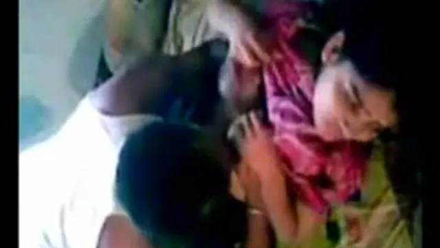 Bangla Audio Sex Video – Bangla spricht über ein heißes Video