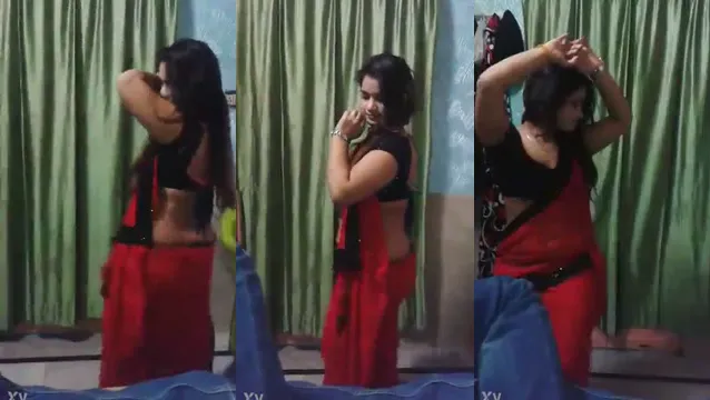 Sexig Slim Bhabhi Hot Dance XXX - Slim Bhabhi het dans 🔥