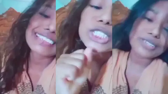 Watch Bangladeszska dziewczyna z pomponami Topless Boobs Show - wirusowe wideo Masti na żywo full viral video leaked