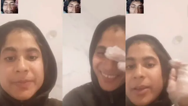Naughty Girlfriend Boob Show Video Call - ভিডিও কলে কিউট বুব শো দেখুন