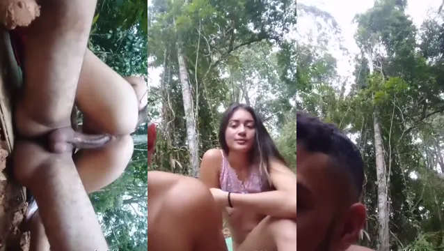 Wirusowy seks w dżungli - seksowna dziewczyna z dżungli, gorąca Desi BF XXX 🔥