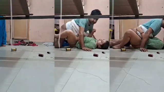 Hot Bhabhi Sex on Floor in Tailor Shop - Viral Desi Leaked Clip