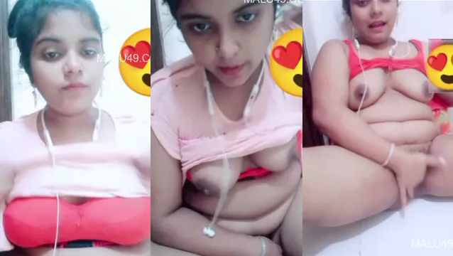Desi Girl visar bröst och fitta på VC - Hot Indian Bangla XXX Video