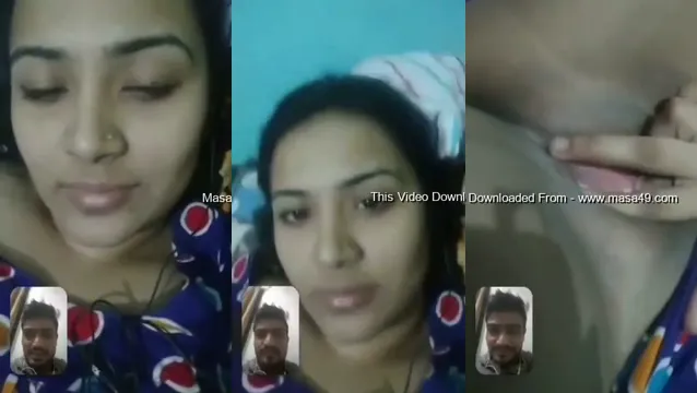 Chica desi tocándose los dedos - Video filtrado humeante