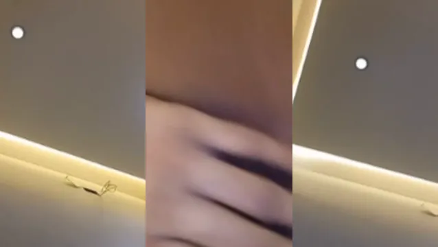 Horny Desi Girl Fingering Video - হর্নি দেশি গার্ল ফিঙ্গারিং