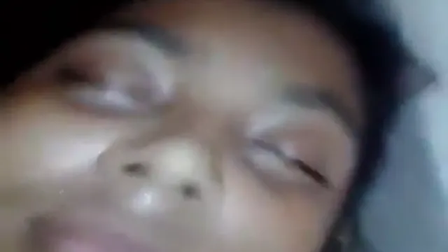 Mata Tertutup GF Kasar Sialan - Pacar Terangsang Dengan Mata Tertutup Mengerang Keras