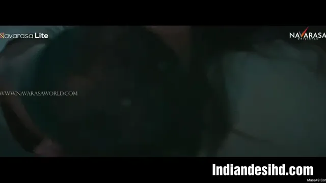 Indyjska Bhabhi zerżnięta z dużymi cyckami - napalony seks ze zdradą