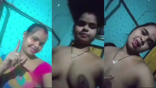 Horny Odia Bhabhi Masturbating - ওড়িয়া ভাবীর হট সেলফ প্লে
