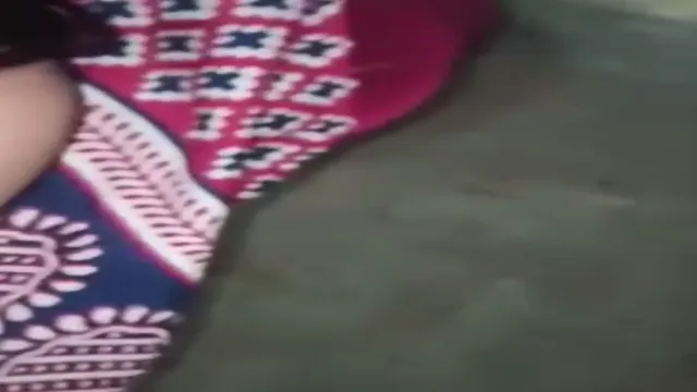 Punjabi Couple Desi Hardcore Sex - Mehandi Girl Gets Wild on Bed